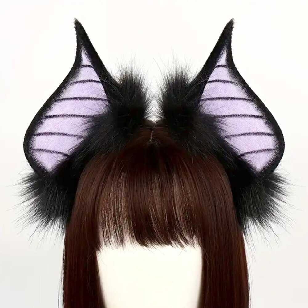The rim with Bat Ears is black with purple